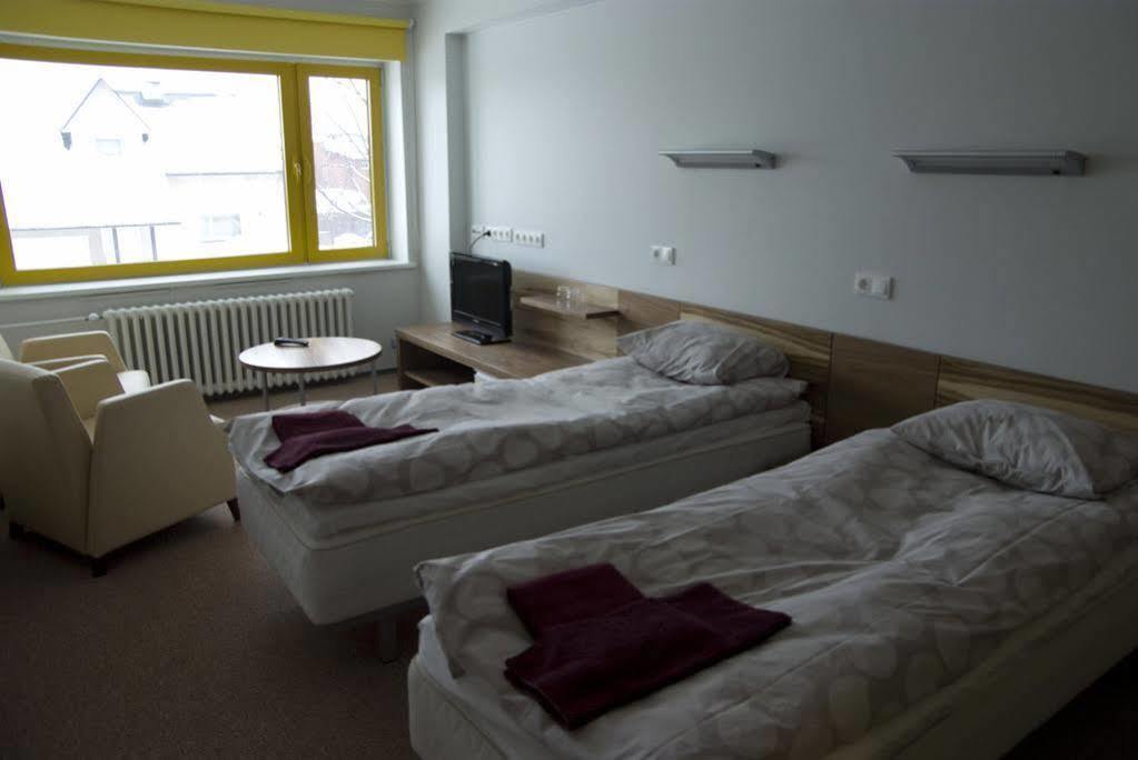 Tartu Rakendusliku Kolledzi Hotell エクステリア 写真