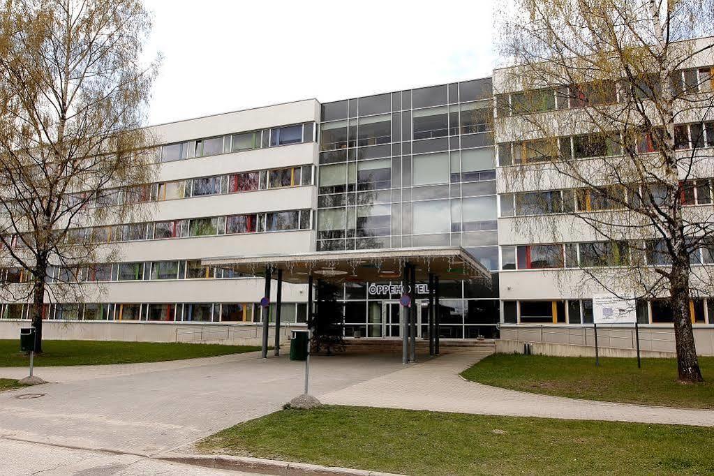 Tartu Rakendusliku Kolledzi Hotell エクステリア 写真